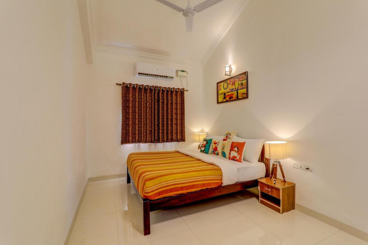 Jaqk Holidays - 9Bhk Villa For Big Groups, Private Pool-Wifi-Cartaker-Parking, North Goa Baga Eksteriør bilde